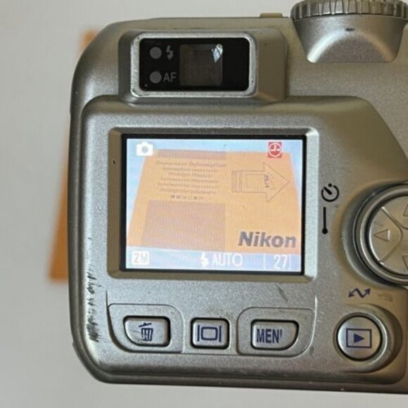 Nikon CoolPix 2100 Compact Digital Camera with Box Manuals Discs Memory Tested - Picture 3 of 10